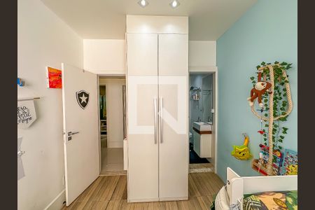 Apartamento à venda com 127m², 3 quartos e 1 vagaQuarto