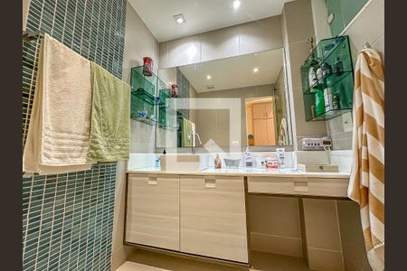 Apartamento à venda com 127m², 3 quartos e 1 vagaBanheiro