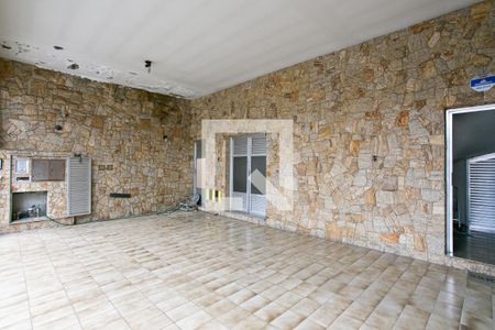 Casa à venda com 340m², 3 quartos e 3 vagasGaragem