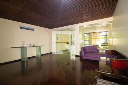 Apartamento à venda com 279m², 4 quartos e 2 vagasPortaria