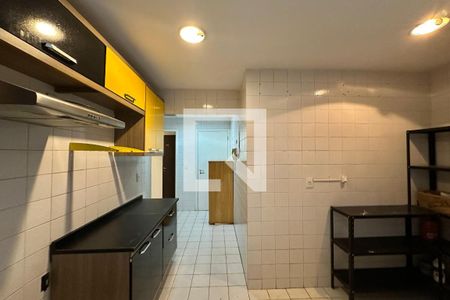 Apartamento para alugar com 90m², 2 quartos e 1 vaga Apartamento para alugar com 90m², 2 quartos e 1 vagaCozinha