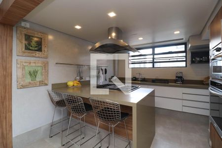 Apartamento à venda com 110m², 3 quartos e 2 vagas Apartamento à venda com 110m², 3 quartos e 2 vagasCozinha