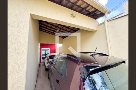 Casa à venda com 360m², 3 quartos e 6 vagasGaragem
