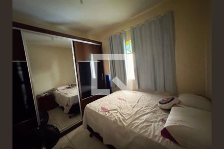 Casa à venda com 360m², 3 quartos e 6 vagasCasa 2 Quarto 2