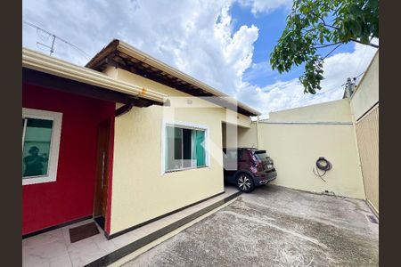 Casa à venda com 360m², 3 quartos e 6 vagasFachada