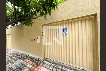 Casa à venda com 360m², 3 quartos e 6 vagasPlaca