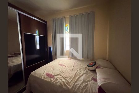 Casa à venda com 360m², 3 quartos e 6 vagasCasa 2 Quarto 2