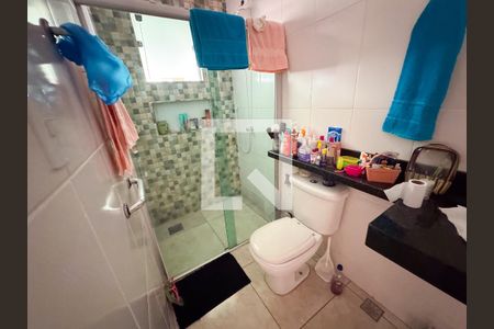 Casa à venda com 360m², 3 quartos e 6 vagasCasa 2 Banheiro