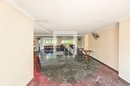 Apartamento para alugar com 40m², 1 quarto e 1 vaga Apartamento para alugar com 40m², 1 quarto e 1 vagaÁrea de Lazer