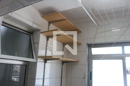 Apartamento para alugar com 74m², 3 quartos e 1 vagaÁrea de Serviço