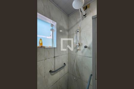 Casa à venda com 200m², 4 quartos e 2 vagasBanheiro