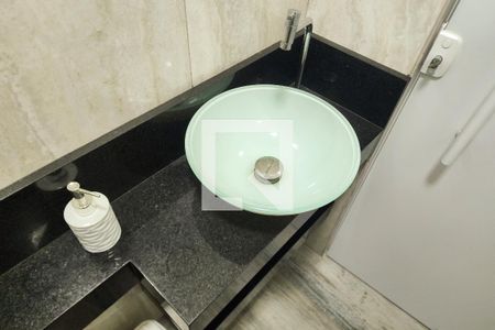 Casa à venda com 200m², 4 quartos e 2 vagasLavabo