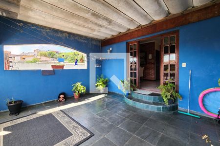 Casa à venda com 200m², 4 quartos e 2 vagasVaranda - Casa 2