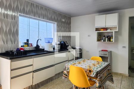 Casa à venda com 200m², 4 quartos e 2 vagasCozinha