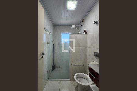 Casa à venda com 200m², 4 quartos e 2 vagasBanheiro