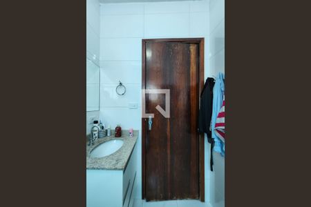 Casa à venda com 200m², 4 quartos e 2 vagasBanheiro - Casa 2