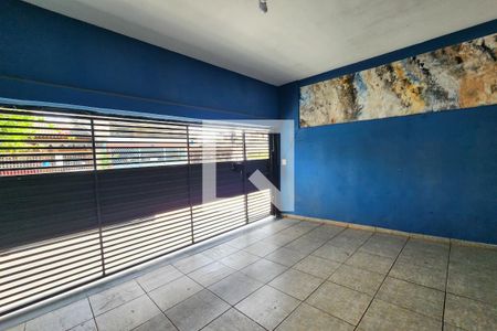 Casa à venda com 200m², 4 quartos e 2 vagasGaragem