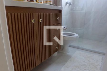 Apartamento à venda com 118m², 2 quartos e 2 vagasBanheiro do Quarto 2