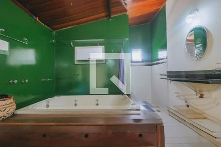 Casa para alugar com 200m², 4 quartos e 4 vagasBanheiro suíte 3