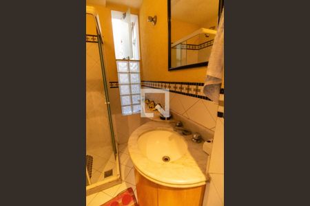 Apartamento à venda com 123m², 3 quartos e 1 vagaBanheiro Social