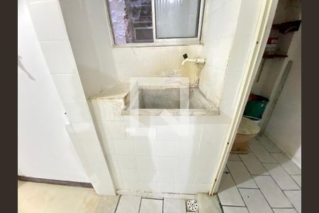 Apartamento para alugar com 69m², 2 quartos e sem vaga Apartamento para alugar com 69m², 2 quartos e sem vagaCozinha e Área de Serviço