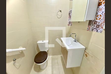 Apartamento para alugar com 69m², 2 quartos e sem vaga Apartamento para alugar com 69m², 2 quartos e sem vagaBanheiro