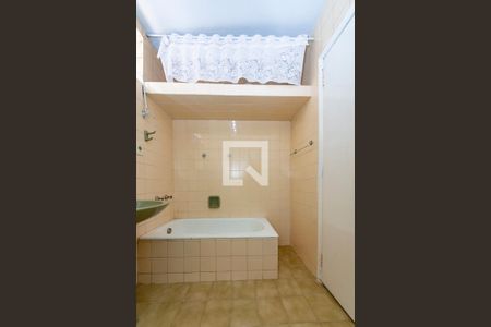 Apartamento para alugar com 100m², 3 quartos e 1 vaga Apartamento para alugar com 100m², 3 quartos e 1 vagaBanheiro Social
