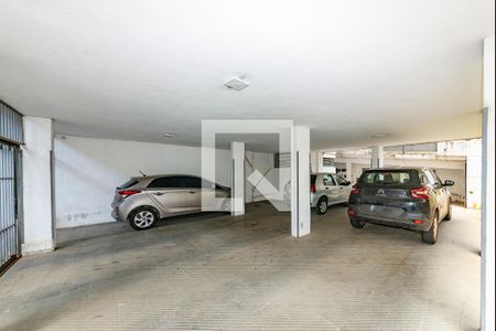 Apartamento para alugar com 100m², 3 quartos e 1 vaga Apartamento para alugar com 100m², 3 quartos e 1 vagaGaragem