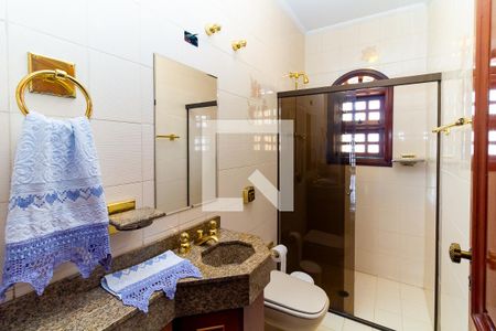 Casa à venda com 400m², 4 quartos e 5 vagasBanheiro 4