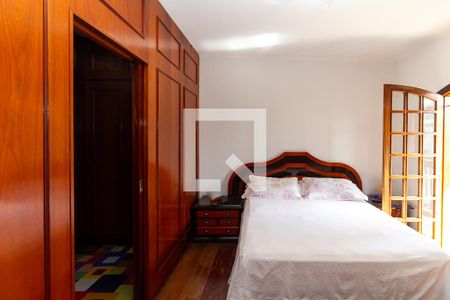 Casa à venda com 400m², 4 quartos e 5 vagasQuarto 4 - Suíte 