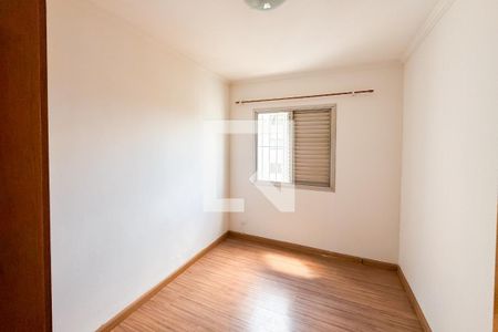 Quarto 1 de apartamento para alugar com 3 quartos, 72m² em Vila Monumento, São Paulo