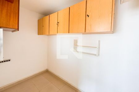Apartamento para alugar com 72m², 3 quartos e 1 vaga Apartamento para alugar com 72m², 3 quartos e 1 vagaQuarto de Serviço