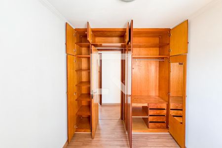 Apartamento para alugar com 72m², 3 quartos e 1 vaga Apartamento para alugar com 72m², 3 quartos e 1 vagaQuarto 1