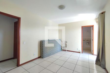 Casa de condomínio à venda com 240m², 4 quartos e 2 vagas Casa de condomínio à venda com 240m², 4 quartos e 2 vagasSuite 3