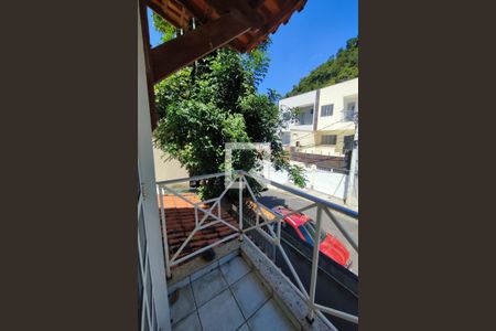 Casa de condomínio à venda com 240m², 4 quartos e 2 vagas Casa de condomínio à venda com 240m², 4 quartos e 2 vagas Varanda da Suite 1