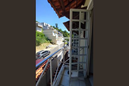 Casa de condomínio à venda com 240m², 4 quartos e 2 vagas Casa de condomínio à venda com 240m², 4 quartos e 2 vagas Varanda da Suite 1