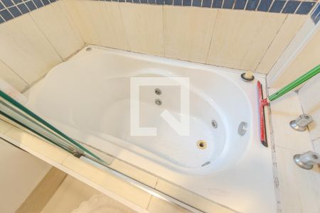 Apartamento à venda com 70m², 2 quartos e sem vagaBanheiro