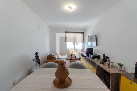 Apartamento à venda com 70m², 2 quartos e sem vagaSala