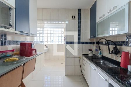 Apartamento à venda com 70m², 2 quartos e sem vagaCozinha e Área de Serviço