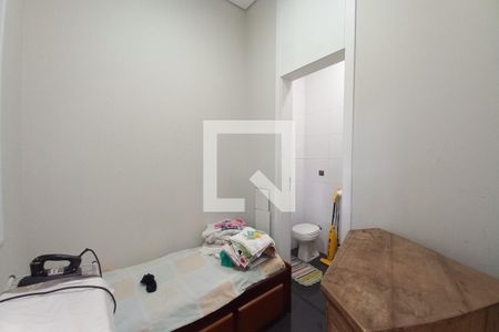 Casa de condomínio para alugar com 420m², 4 quartos e 6 vagasÁrea de Serviço