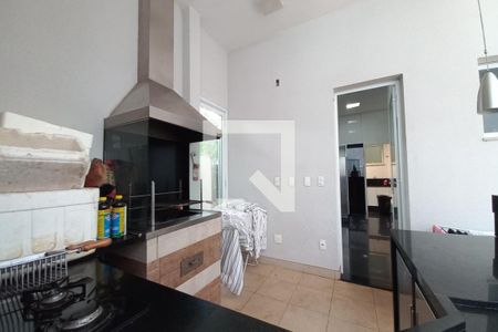 Casa de condomínio para alugar com 420m², 4 quartos e 6 vagasÁrea comum - Churrasqueira