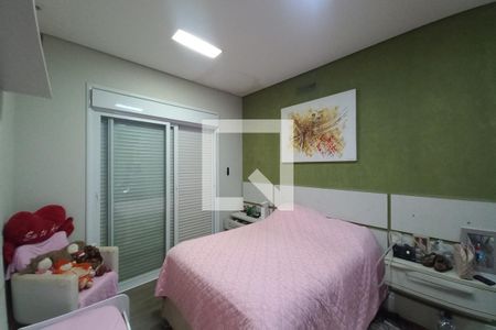 Casa de condomínio para alugar com 420m², 4 quartos e 6 vagasQuarto 2 - Suíte