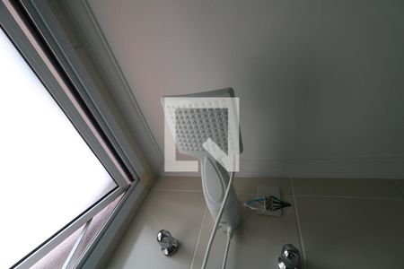 Apartamento para alugar com 62m², 2 quartos e 2 vagasBanheiro Social - Chuveiro