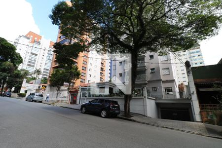 Apartamento para alugar com 62m², 2 quartos e 2 vagasFachada