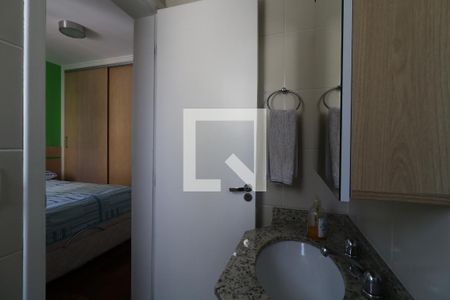 Apartamento para alugar com 62m², 2 quartos e 2 vagasBanheiro da Suíte