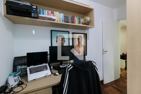 Apartamento para alugar com 62m², 2 quartos e 2 vagasQuarto