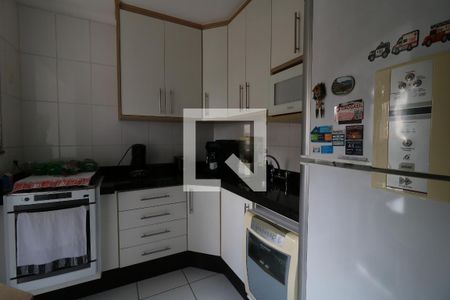 Apartamento para alugar com 62m², 2 quartos e 2 vagasCozinha