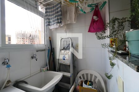 Apartamento para alugar com 62m², 2 quartos e 2 vagasÁrea de Serviço