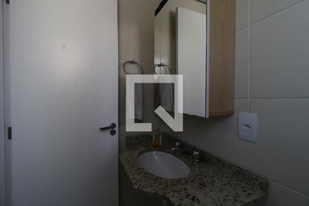 Apartamento para alugar com 62m², 2 quartos e 2 vagasBanheiro da Suíte