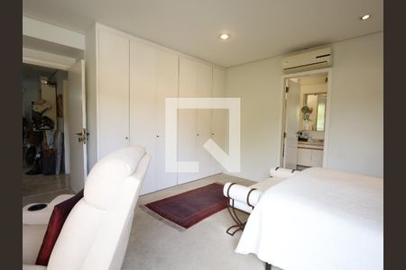 Apartamento à venda com 157m², 2 quartos e 2 vagasSuíte 1